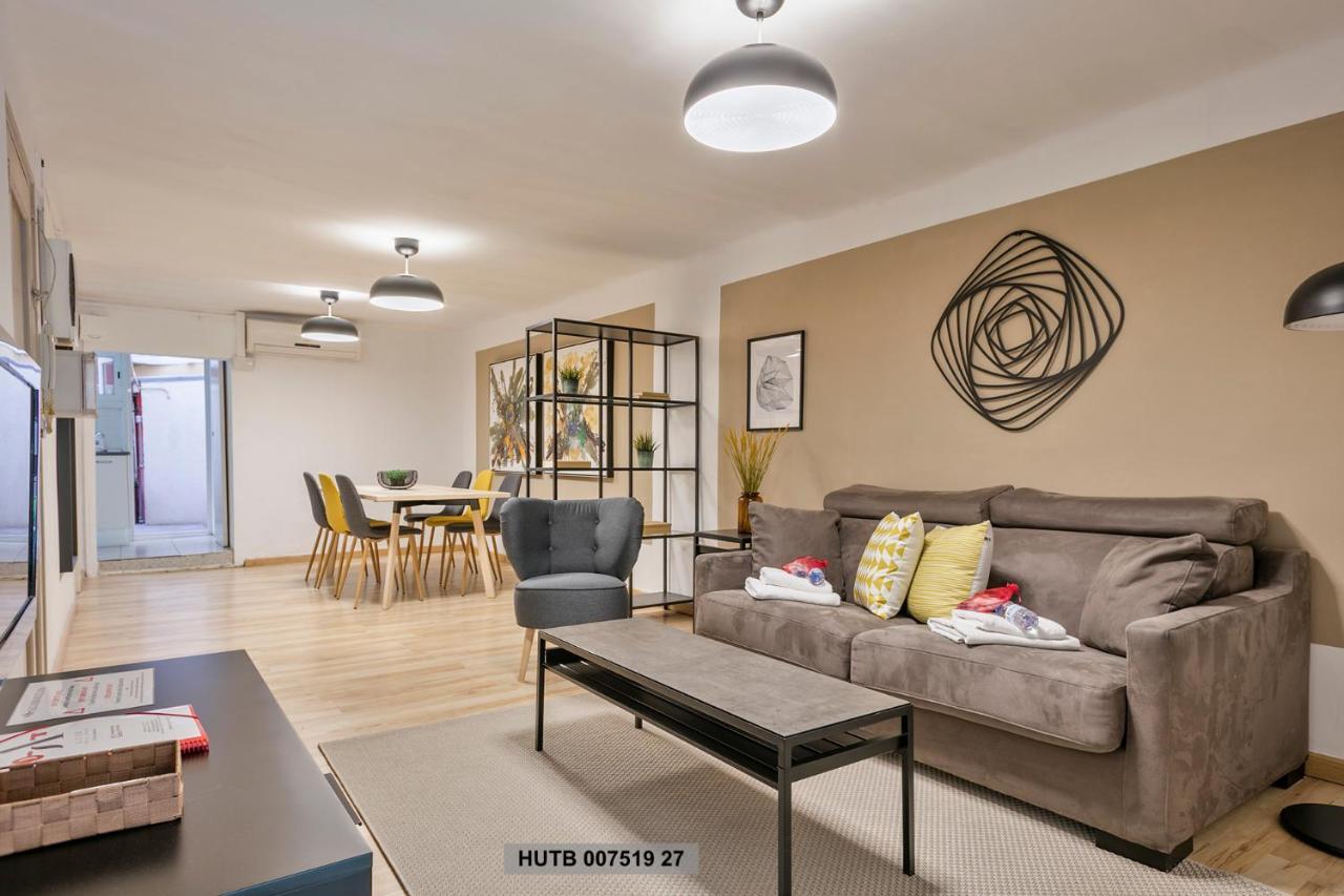 Alcam Office Up Apartment Barcelona Bagian luar foto