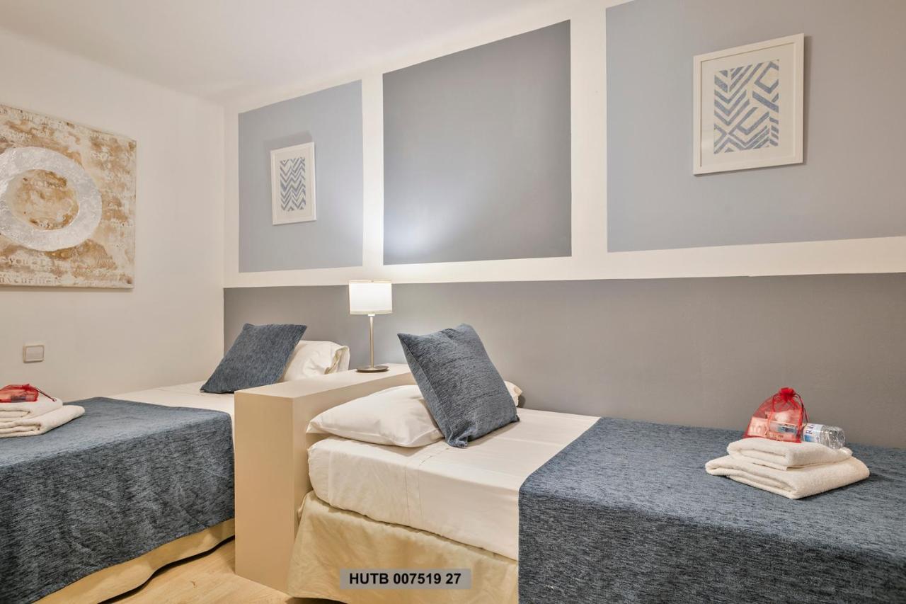 Alcam Office Up Apartment Barcelona Bagian luar foto